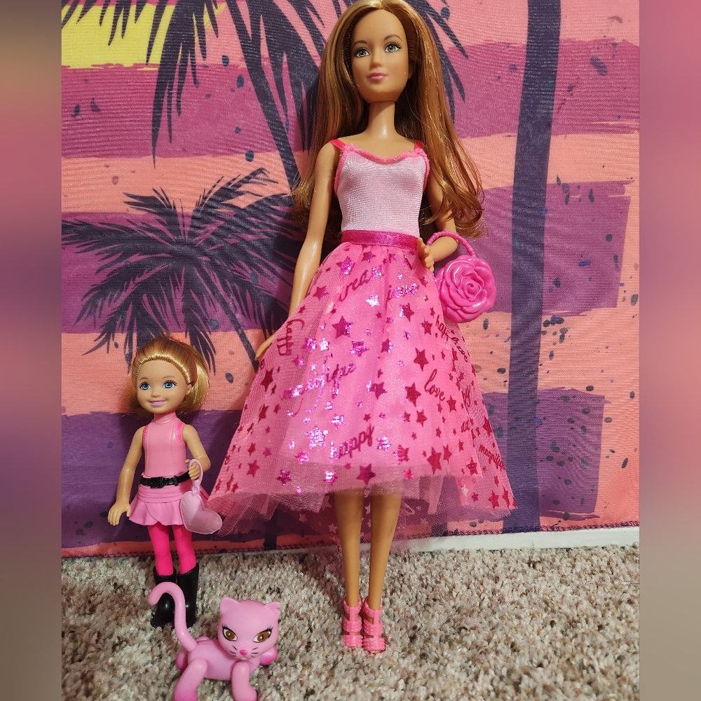 PINK Barbie and Kelly with their cute kitty